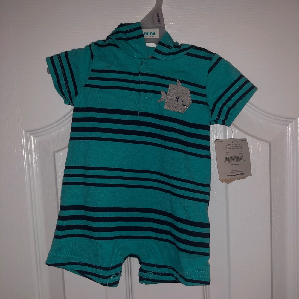 Carters| newborn romper